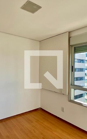 Apartamento à venda com 170m², 2 quartos e 2 vagasQuarto 2