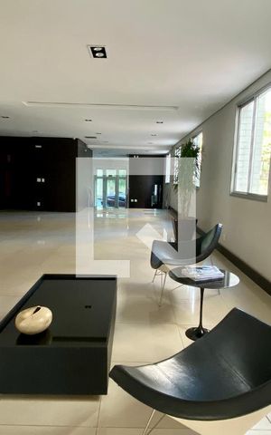 Apartamento à venda com 170m², 2 quartos e 2 vagasHall social