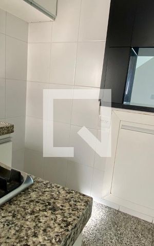 Apartamento à venda com 170m², 2 quartos e 2 vagasCozinha
