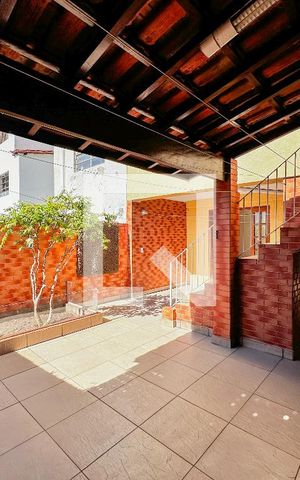 Casa à venda com 137m², 3 quartos e 2 vagasQuintal