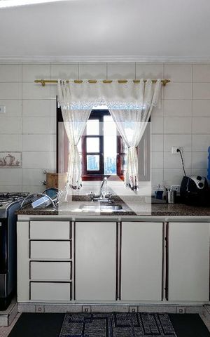 Casa à venda com 137m², 3 quartos e 2 vagasCozinha