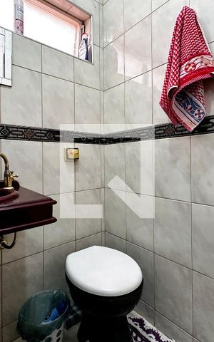 Casa à venda com 137m², 3 quartos e 2 vagasLavabo