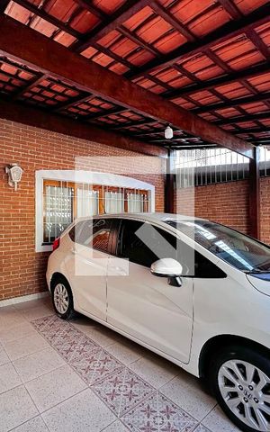 Casa à venda com 137m², 3 quartos e 2 vagasGaragem