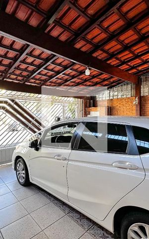 Casa à venda com 137m², 3 quartos e 2 vagasGaragem