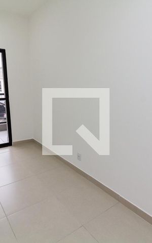 Apartamento para alugar com 39m², 2 quartos e sem vaga Apartamento para alugar com 39m², 2 quartos e sem vagaSala e Cozinha