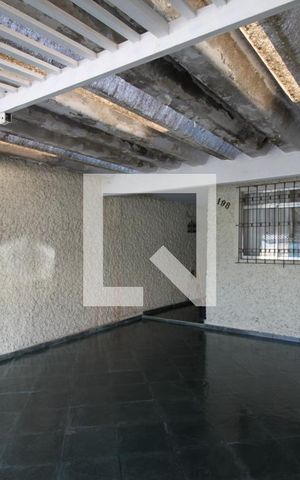 Casa à venda com 100m², 3 quartos e 2 vagasGaragem