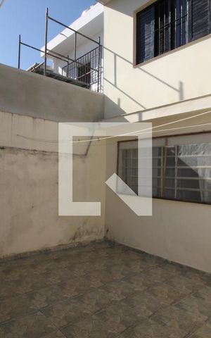 Casa à venda com 100m², 3 quartos e 2 vagasQuintal
