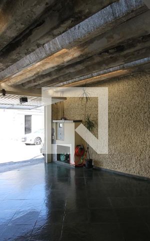 Casa à venda com 100m², 3 quartos e 2 vagasGaragem