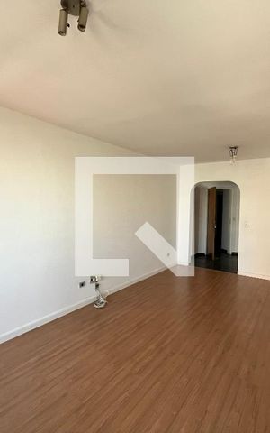 Apartamento à venda com 70m², 2 quartos e 1 vaga Apartamento à venda com 70m², 2 quartos e 1 vagaSala