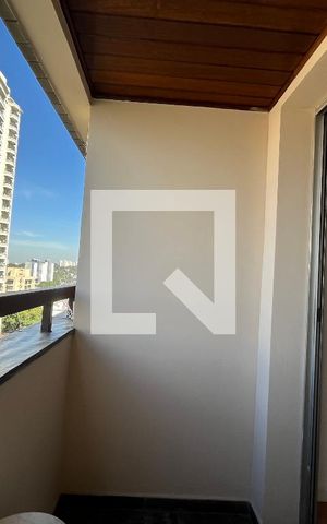 Apartamento à venda com 70m², 2 quartos e 1 vaga Apartamento à venda com 70m², 2 quartos e 1 vagaVaranda