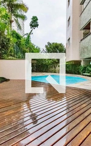Apartamento à venda com 70m², 2 quartos e 1 vaga Apartamento à venda com 70m², 2 quartos e 1 vagaÁrea comum - Piscina