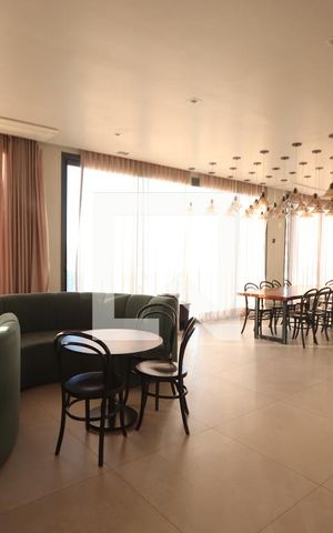 Studio à venda com 25m², 1 quarto e sem vagaÁrea comum - Salão de festas