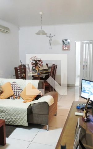 Casa à venda com 400m², 5 quartos e 4 vagasSala