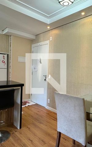 Apartamento à venda com 51m², 2 quartos e 1 vagaSala