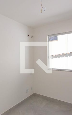 Casa à venda com 112m², 2 quartos e 1 vagaQuarto Suíte 2