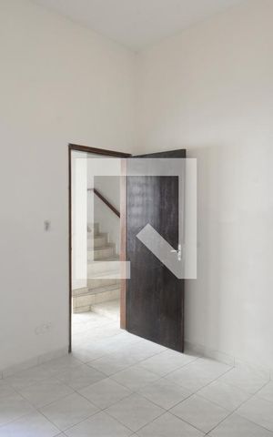 Casa à venda com 244m², 4 quartos e 3 vagasQuarto de Serviço