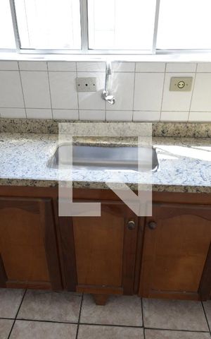 Casa à venda com 244m², 4 quartos e 3 vagasCozinha
