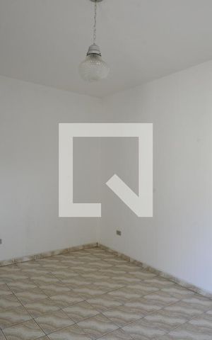 Casa à venda com 244m², 4 quartos e 3 vagasSuíte 2