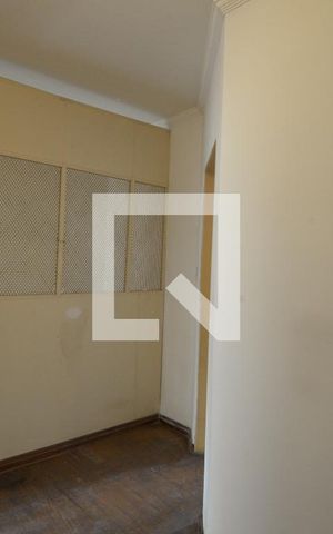 Casa à venda com 244m², 4 quartos e 3 vagasSala 2