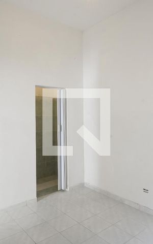 Casa à venda com 244m², 4 quartos e 3 vagasQuarto de Serviço