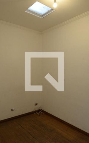 Casa à venda com 244m², 4 quartos e 3 vagasSala 2
