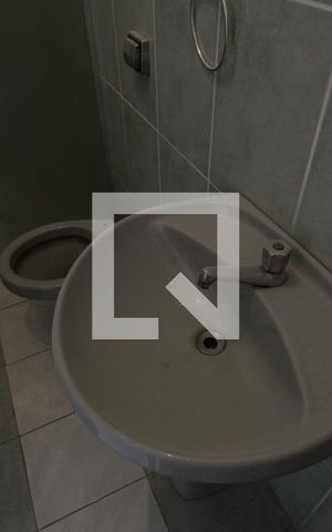 Casa à venda com 244m², 4 quartos e 3 vagasBanheiro de Serviço