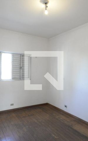Casa à venda com 244m², 4 quartos e 3 vagasSuíte 1