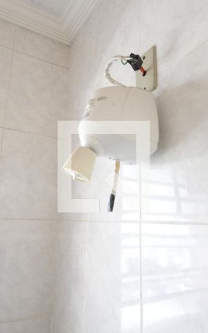 Casa à venda com 244m², 4 quartos e 3 vagasBanheiro Suíte 1
