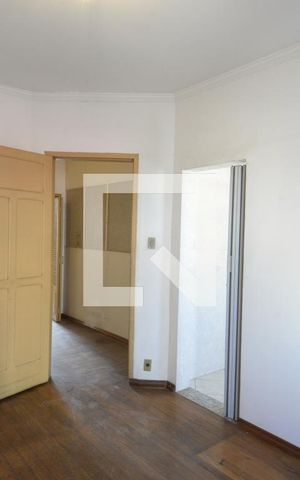 Casa à venda com 244m², 4 quartos e 3 vagasSuíte 1