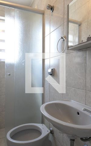 Casa à venda com 244m², 4 quartos e 3 vagasBanheiro Suíte 3