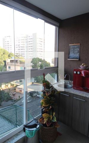 Apartamento para alugar com 58m², 2 quartos e 1 vagaVaranda