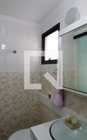 Apartamento à venda com 107m², 3 quartos e 2 vagasBanheiro da Suíte