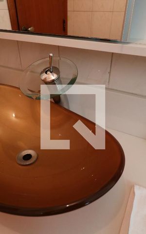 Apartamento à venda com 107m², 3 quartos e 2 vagasBanheiro Social - Pia