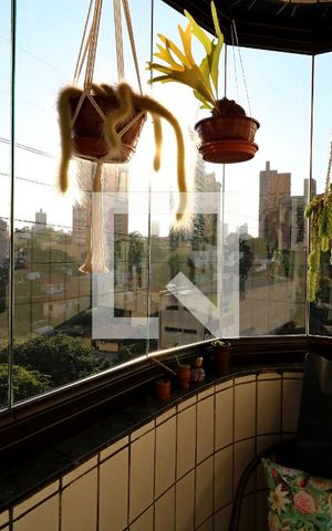 Apartamento à venda com 107m², 3 quartos e 2 vagasSacada da Sala