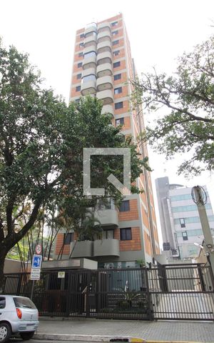 Apartamento para alugar com 30m², 1 quarto e 1 vagaFachada do Prédio