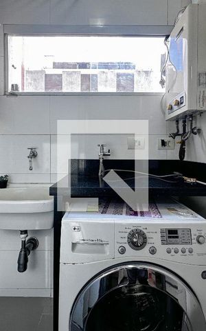 Apartamento para alugar com 70m², 2 quartos e 1 vagaÁrea de Serviço