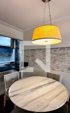 Apartamento para alugar com 70m², 2 quartos e 1 vagaSala