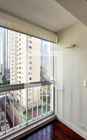 Apartamento para alugar com 70m², 2 quartos e 1 vagaSacada