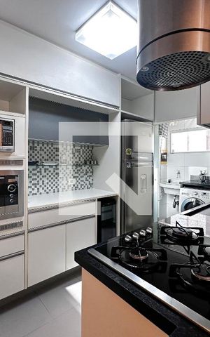 Apartamento para alugar com 70m², 2 quartos e 1 vagaCozinha