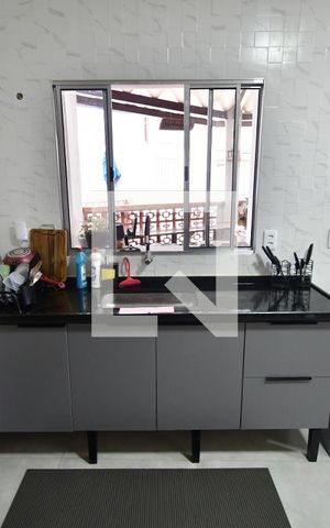 Casa para alugar com 1000m², 3 quartos e 6 vagasSala / Cozinha - Externa