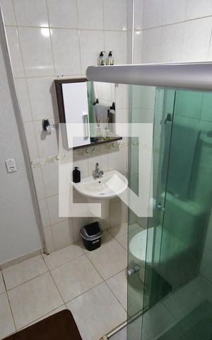 Casa para alugar com 1000m², 3 quartos e 6 vagasSuíte