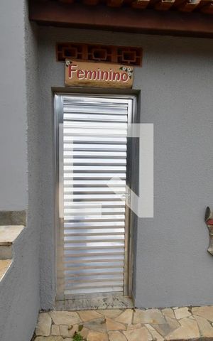Casa para alugar com 1000m², 3 quartos e 6 vagasBanheiro 5