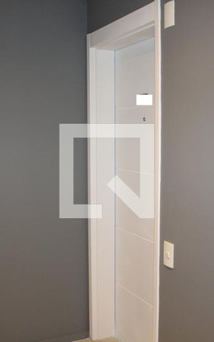 Studio para alugar com 27m², 1 quarto e sem vagaPorta de entrada / Fechadura Digital