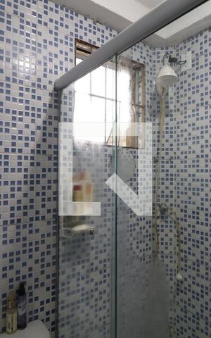 Apartamento à venda com 45m², 2 quartos e 1 vagaBanheiro 
