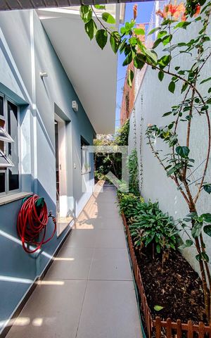 Casa à venda com 266m², 3 quartos e 2 vagasÁrea externa