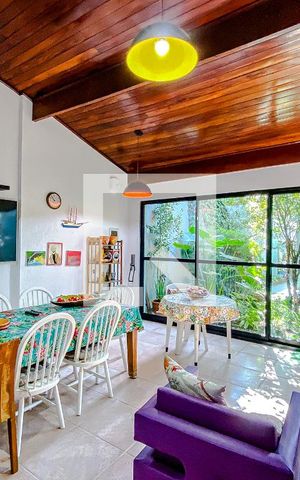 Casa à venda com 266m², 3 quartos e 2 vagasChurrasqueira
