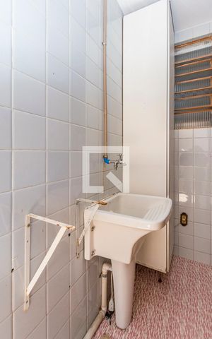 Casa à venda com 285m², 4 quartos e 2 vagas Casa à venda com 285m², 4 quartos e 2 vagasÁrea de Serviço