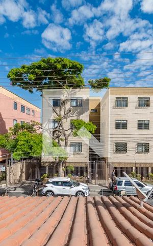 Casa à venda com 285m², 4 quartos e 2 vagas Casa à venda com 285m², 4 quartos e 2 vagasVaranda