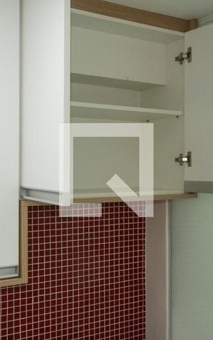 Apartamento à venda com 81m², 1 quarto e 2 vagas Apartamento à venda com 81m², 1 quarto e 2 vagasCozinha