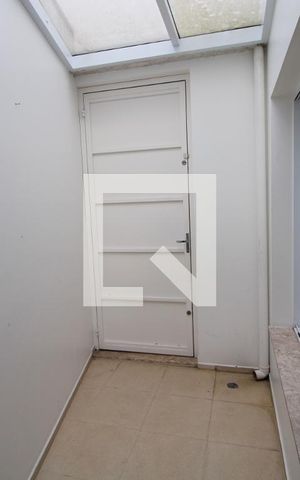 Casa à venda com 250m², 4 quartos e 4 vagasÁrea Comum
